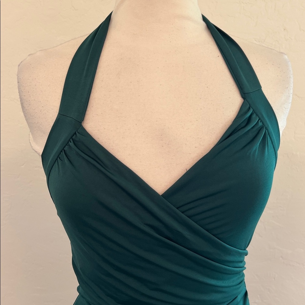 Superdown green halter dress - Picture 3 of 5